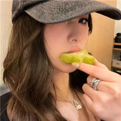 轰炸街头